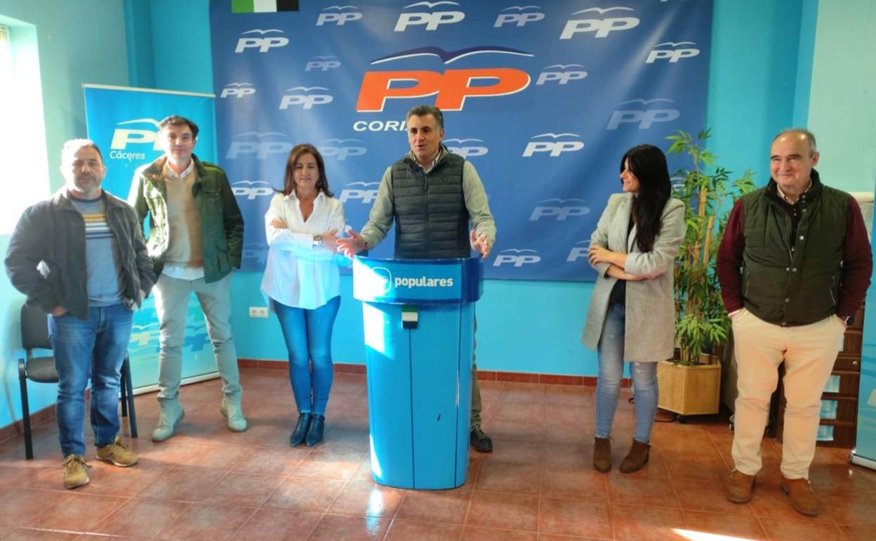 Equipo de Gobierno Municipal en rueda de prensa por enmienda a los presupuestos
