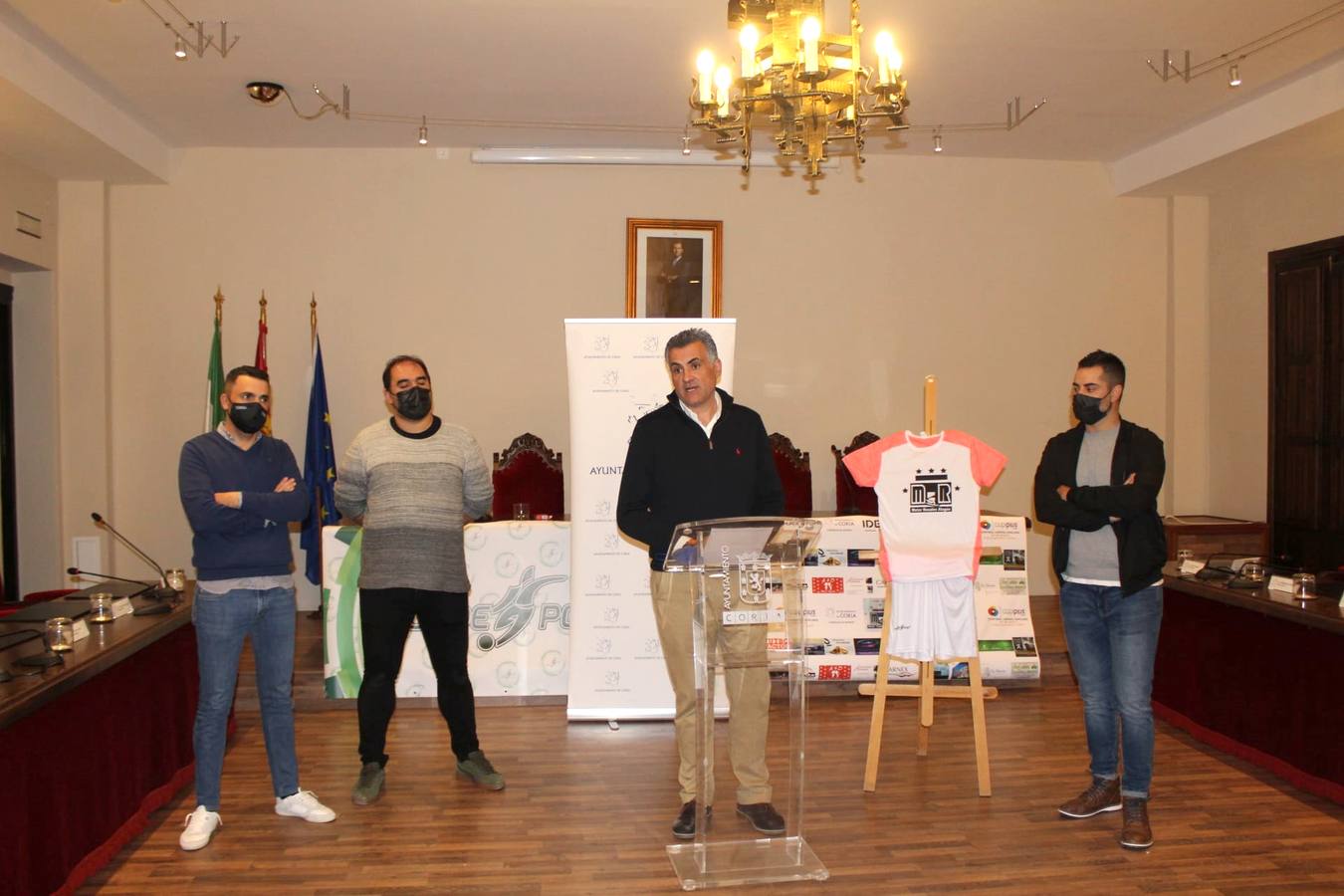Presentación del Campus en el Salón de Plenos del Ayuntamiento de Coria