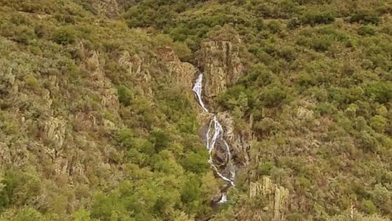 La ruta senderista «Chorrerón del Tajo-Salto del Alavea» se celebrará el domingo 26