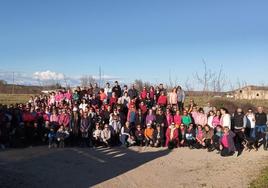 Participantes en una de las salidas del programa «Paseos Saludables».