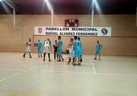 Baloncesto en Coria.