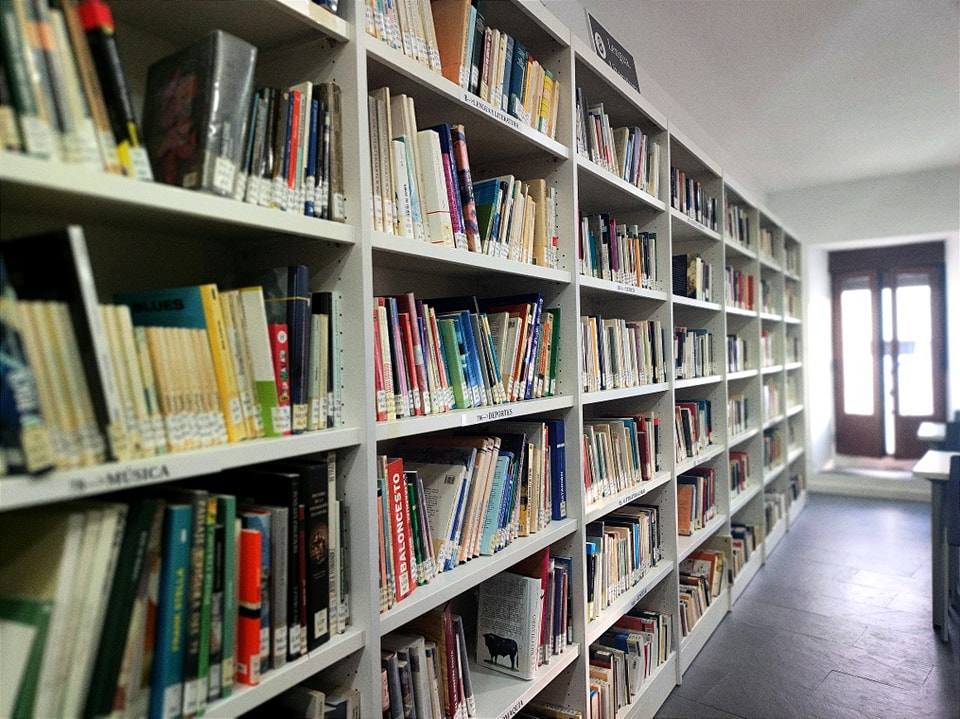Biblioteca Municipal de Coria.