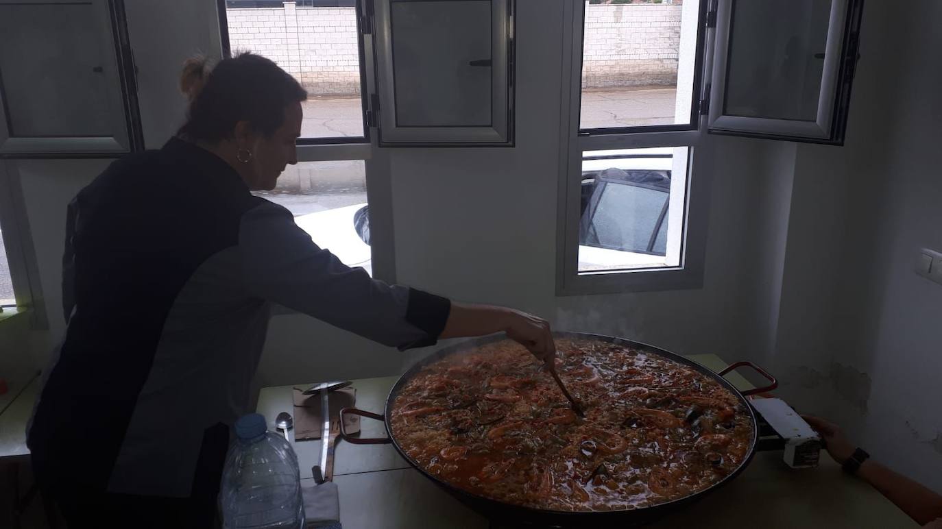 Recogen más de 50 kilos de basuraleza del río Alagón