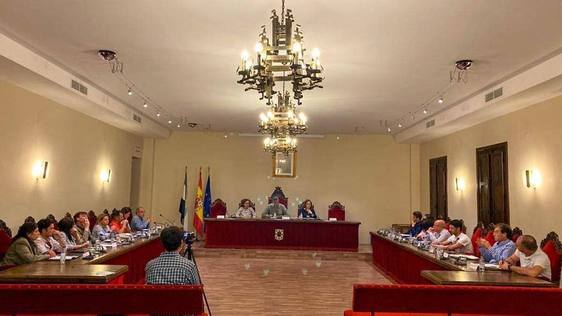 El pleno ordinario de septiembre abre en la tarde del miércoles el curso político