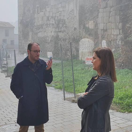 Coria trabaja en la mejora del entorno de la Muralla Romana de la ciudad
