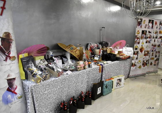 La Peña «El 27» completa aforo en su tradicional cena benéfica