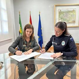 Fátima Sánchez y Almudena Domingo.