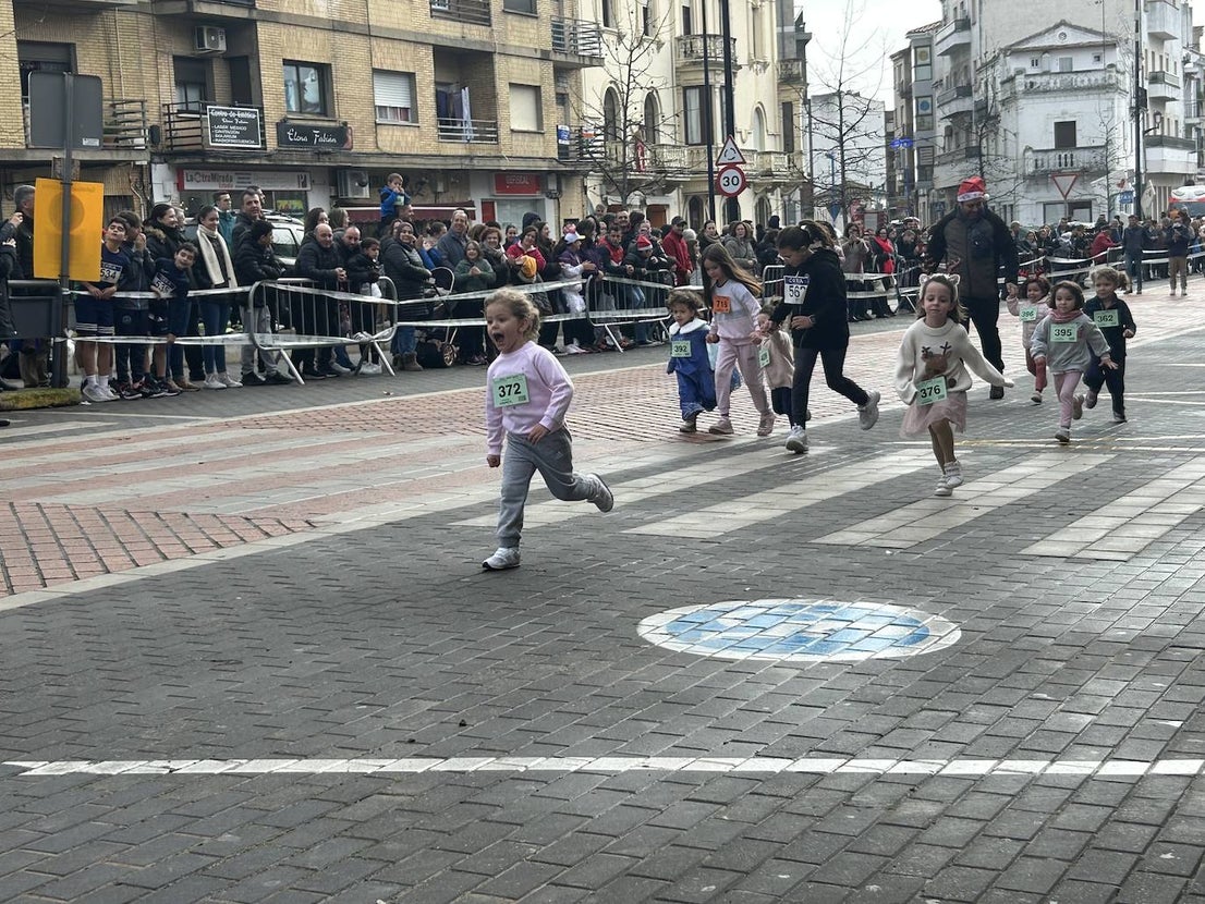 Participación masiva en la San Silvestre de Coria 2023