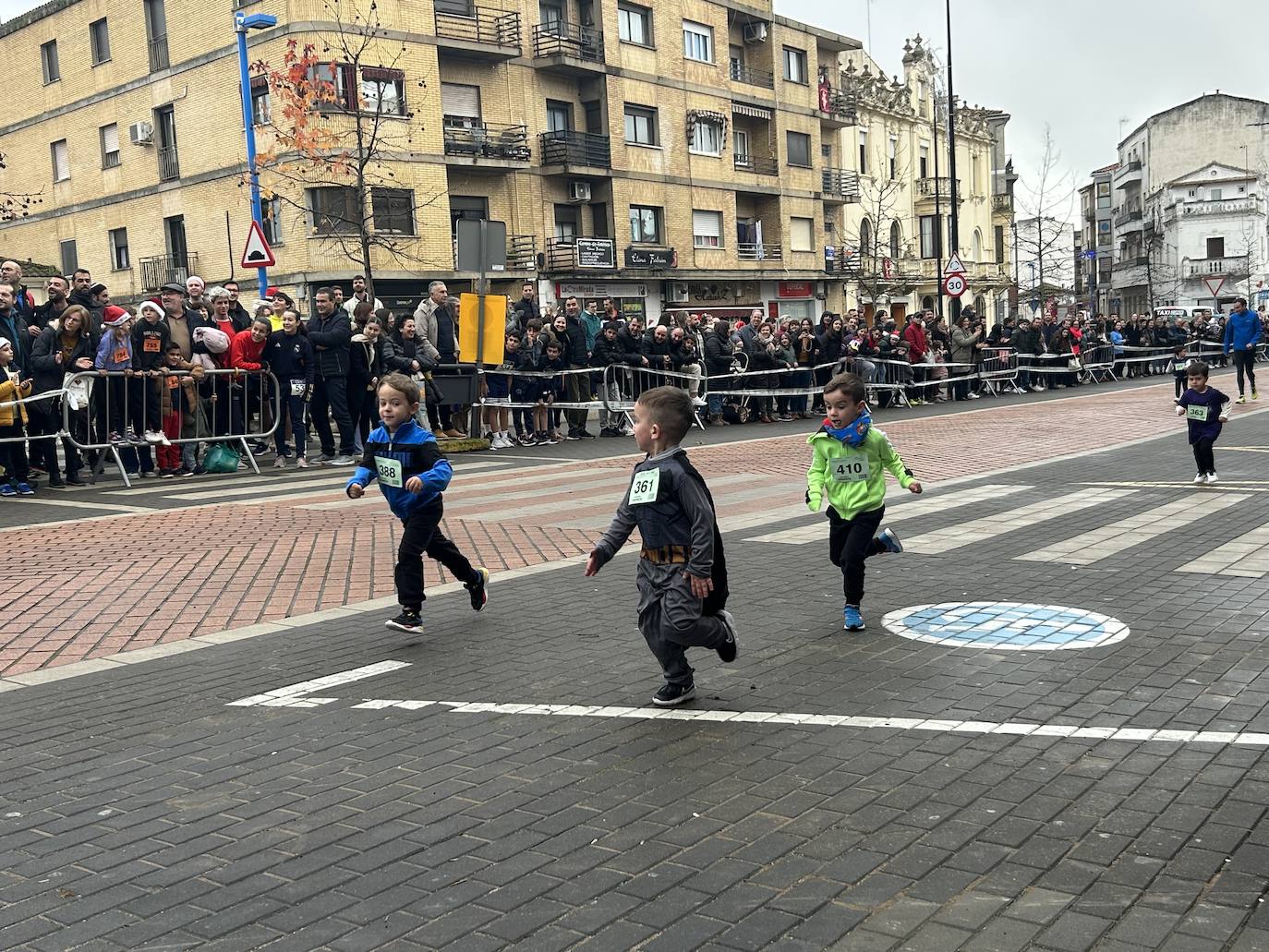 Participación masiva en la San Silvestre de Coria 2023