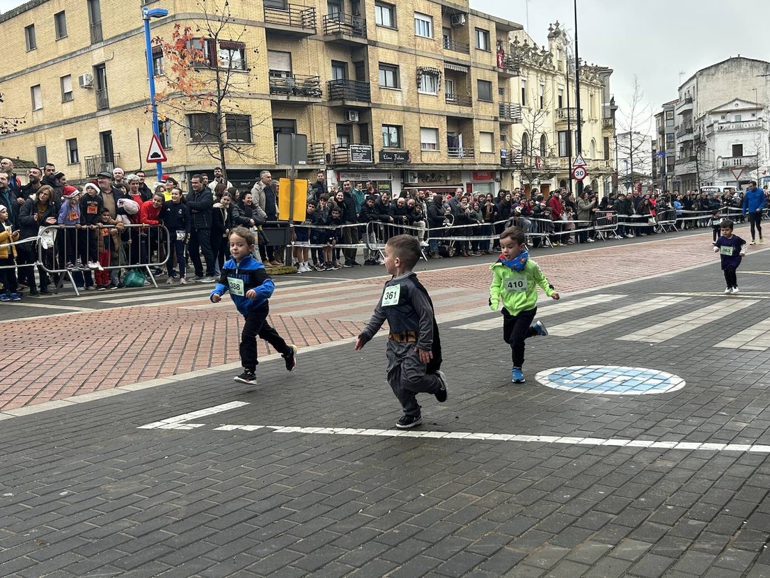 Participación masiva en la San Silvestre de Coria 2023