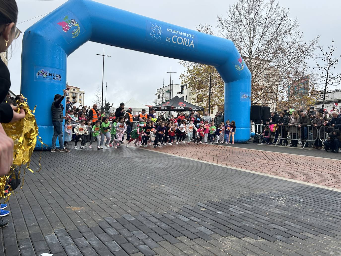 Participación masiva en la San Silvestre de Coria 2023
