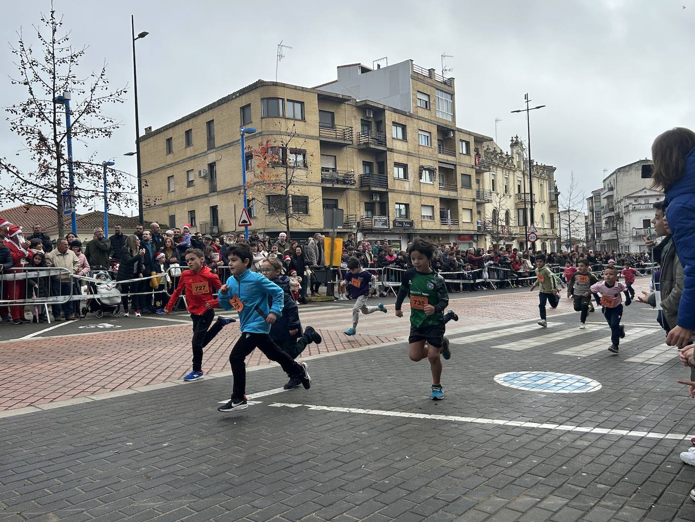 Participación masiva en la San Silvestre de Coria 2023