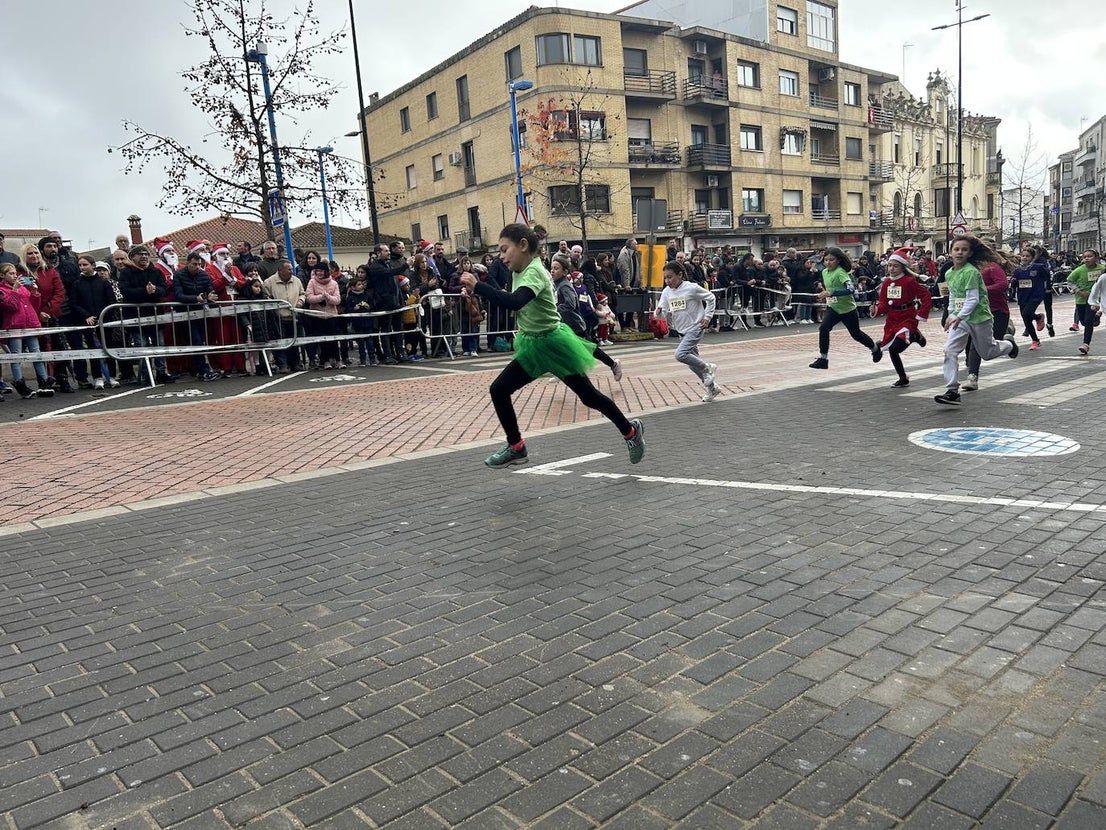 Participación masiva en la San Silvestre de Coria 2023
