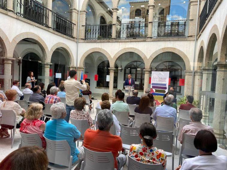 Se Convoca El Xxxiv Premio Cuentos Ciudad De Coria Para Este 2024 Hoy 