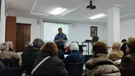 Charla en Coria.
