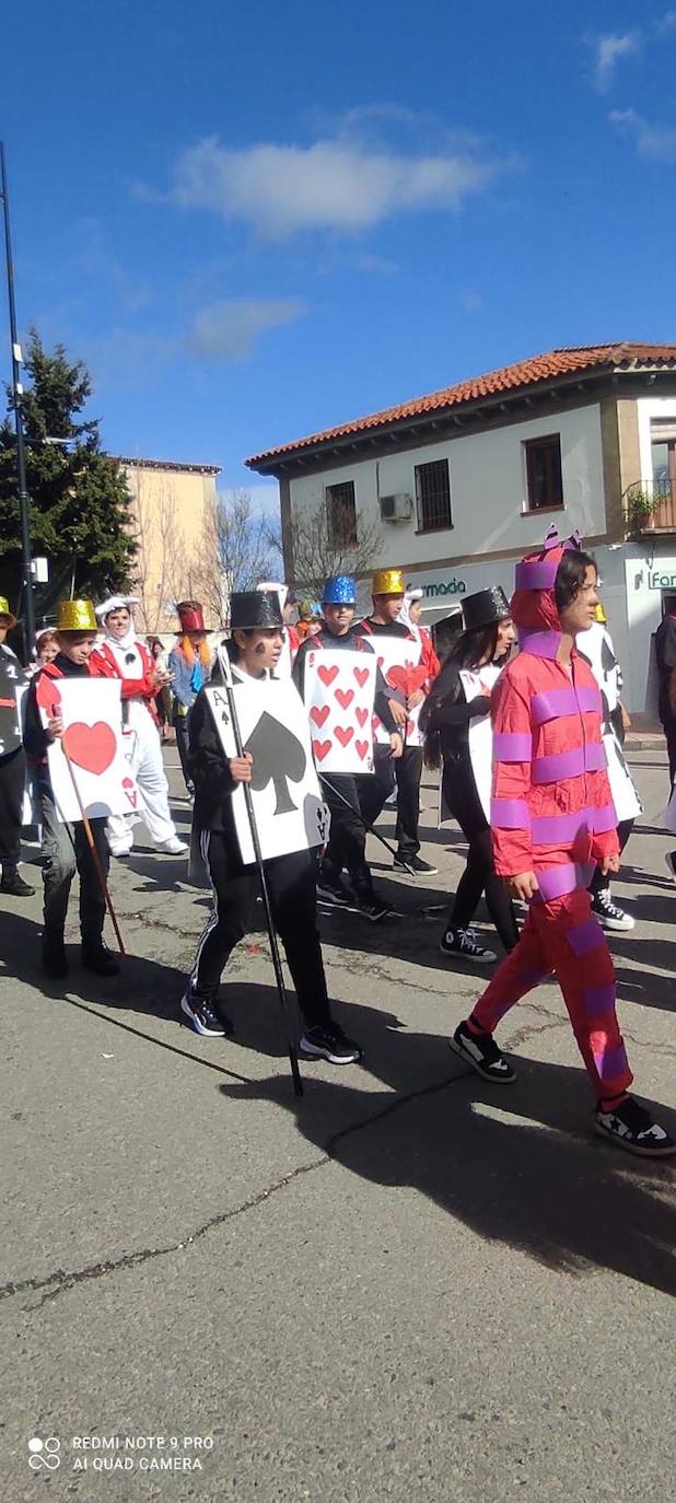 Coria finaliza el Carnaval 2024 con el esperado desfile educativo