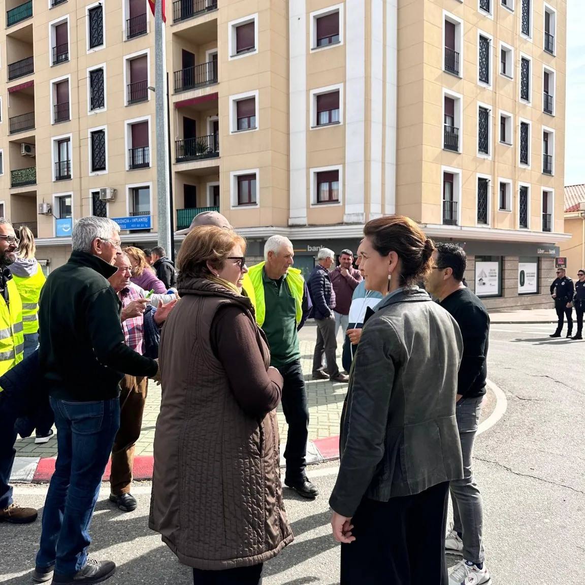 Agricultores de Coria se manifiestan en el casco urbano de la ciudad