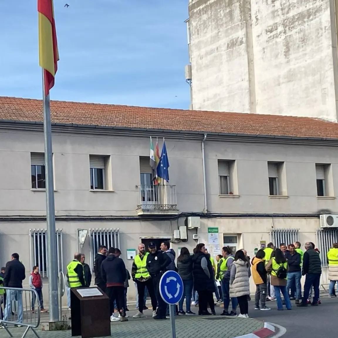 Agricultores de Coria se manifiestan en el casco urbano de la ciudad