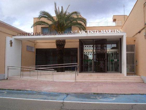 El SES contratará el servicio de limpieza de los centros de salud del Área de Coria