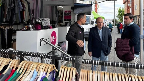 'Moda-Re' de Cáritas cambia su ubicación en el mercadillo semanal