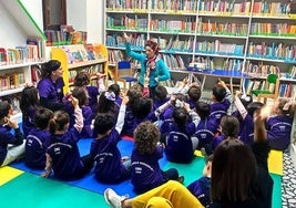 Visita al biblioteca.