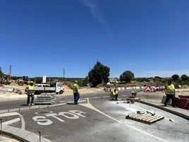 Obras en la rotonda.