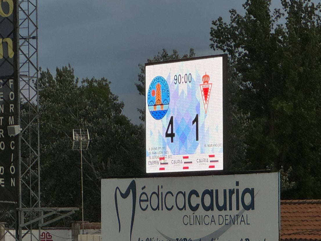 El Coria asciende a Segunda RFEF tras una contundente victoria ante el Real Murcia Imperial