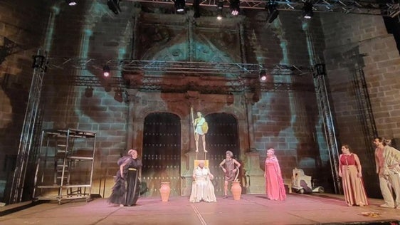 Gran afluencia de público en el X Festival Internacional de Teatro «Coria Siéntela»