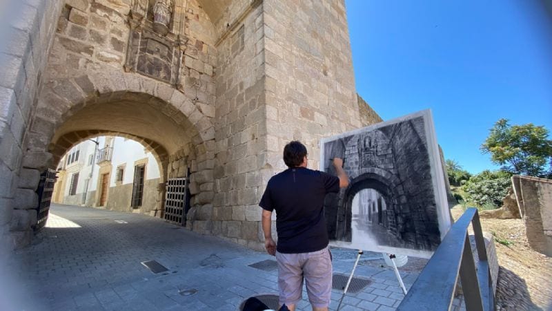 Pintor participante en una antigua edición.