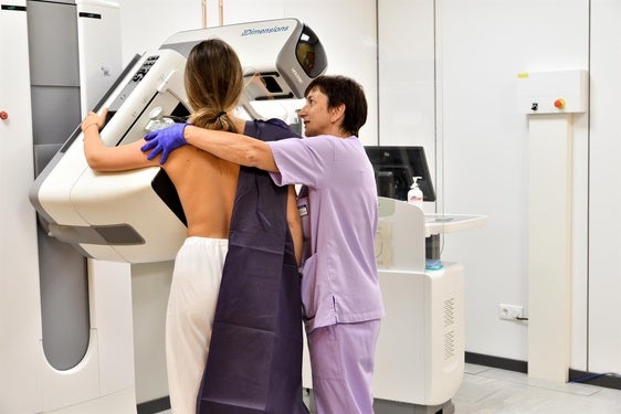 77 corianas se realizarán mamografías en octubre dentro del Programa de Detección Precoz del Cáncer de Mama