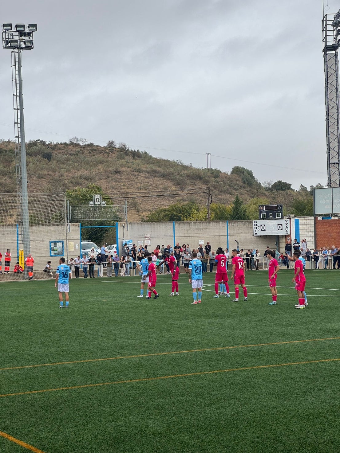 El CD Coria pierde ante el Tenerife B