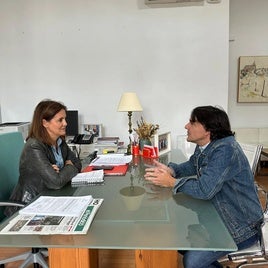 Reunión con el organizador del festival.