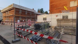 Obras en la Guardia Civil de Coria.