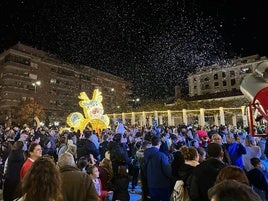 Encendido de luces en Coria.