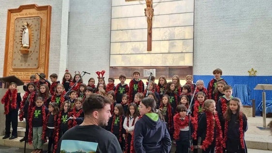 Coria y Cáceres celebran el Festival de Sembradores de Estrellas llevando el mensaje de Navidad a sus calles