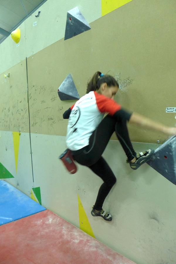 Competición de escalada CerezaBloc