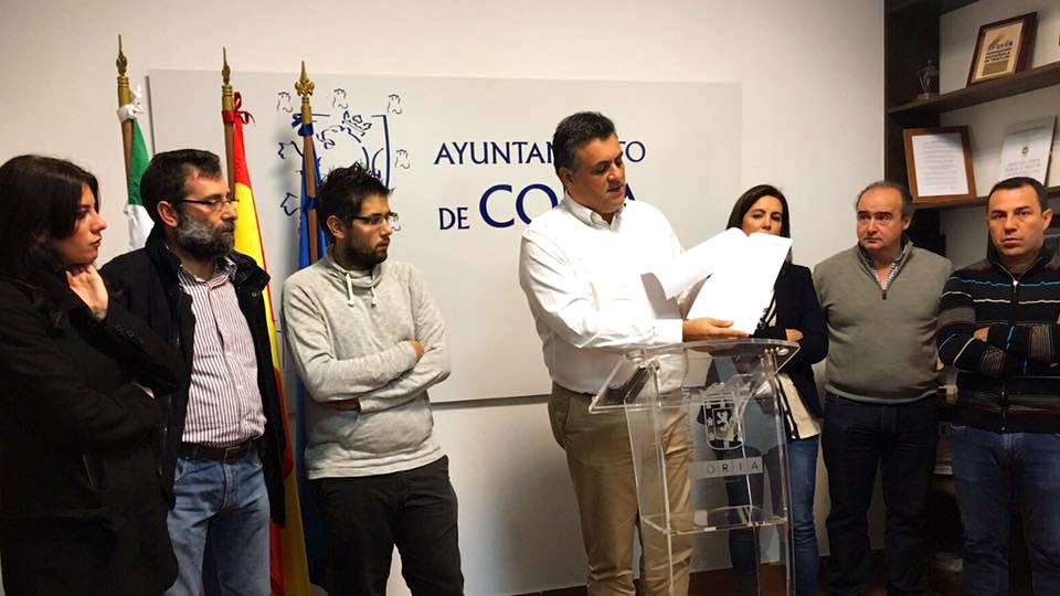 El alcalde da a conocer el fallo de la sentencia