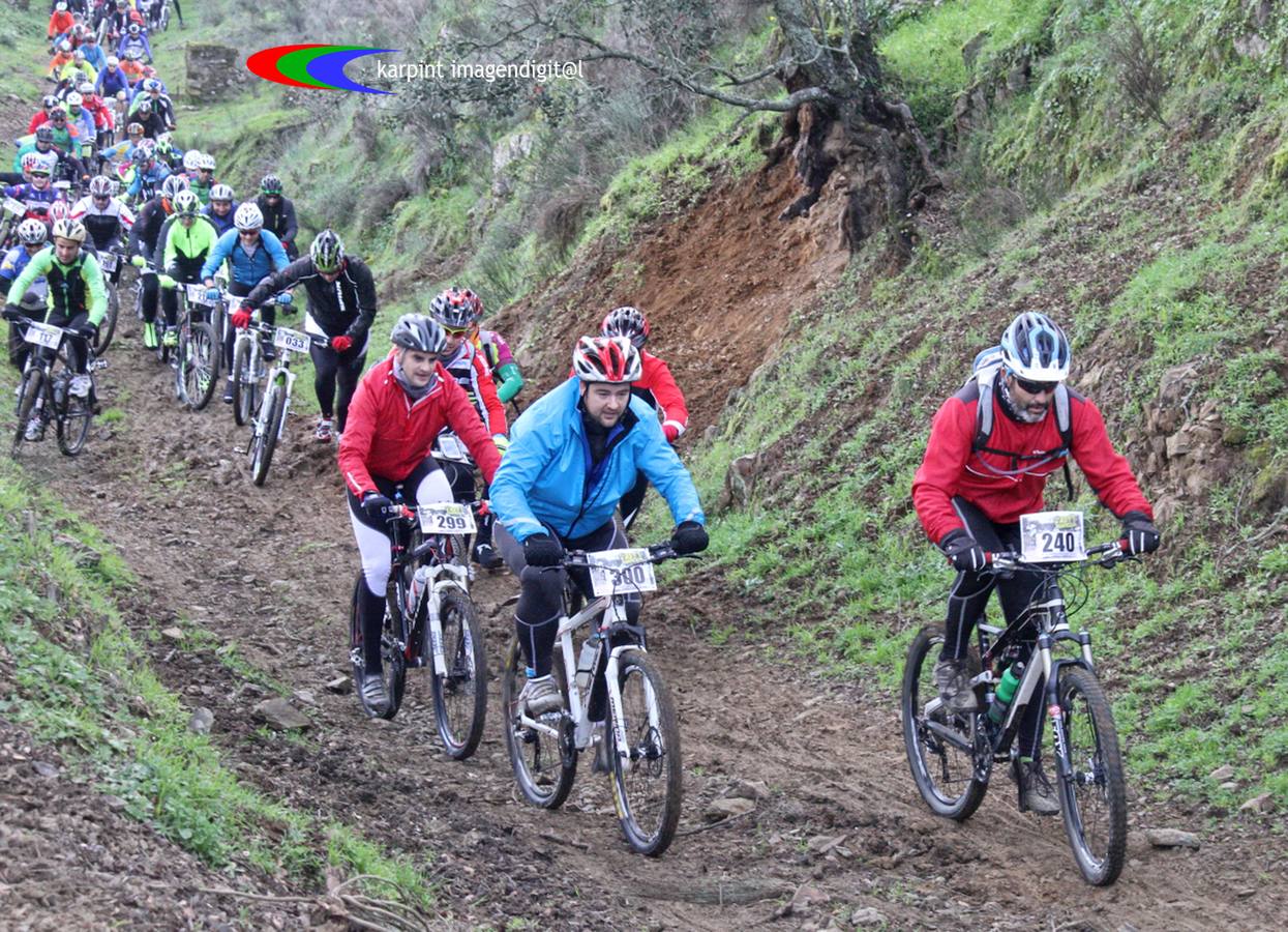 326 participantes en la IX Marcha BTT