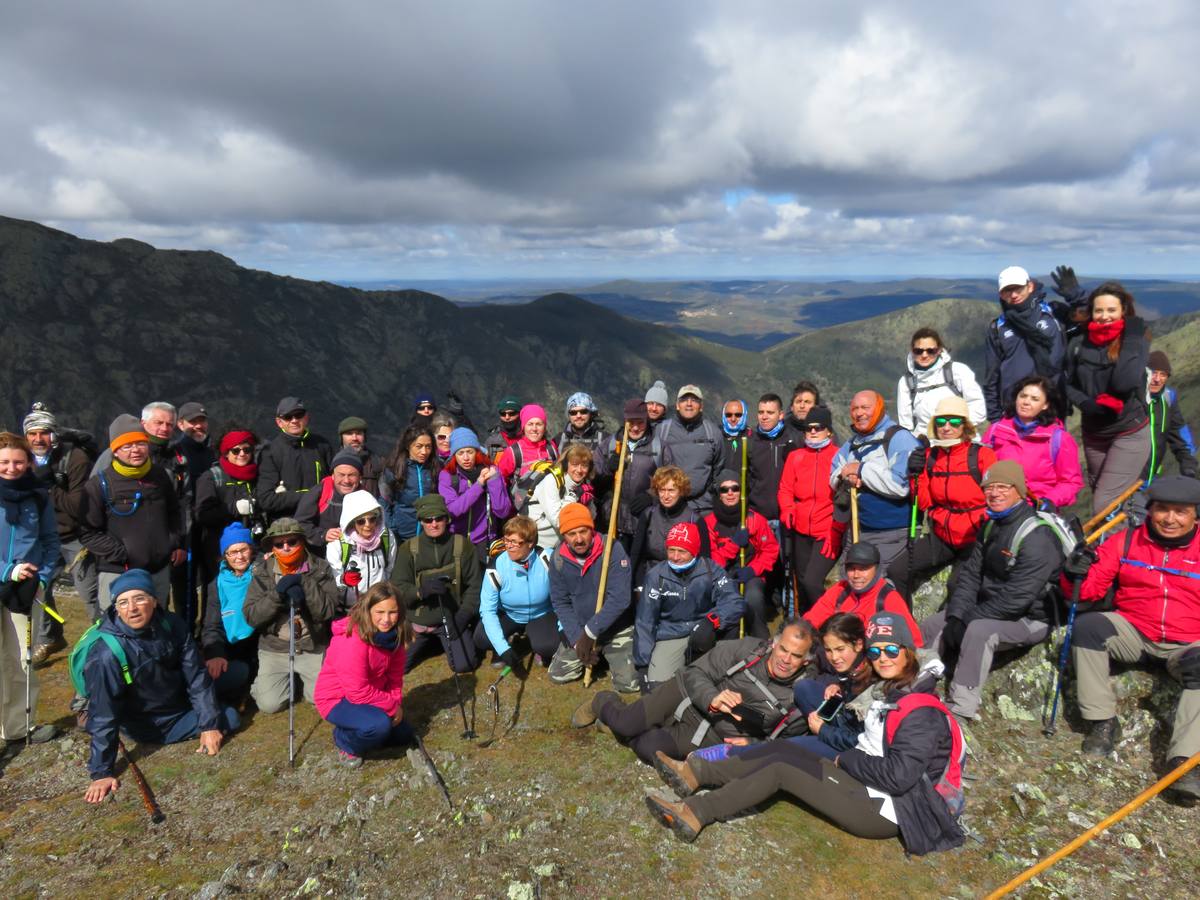 55 participantes en la última ruta