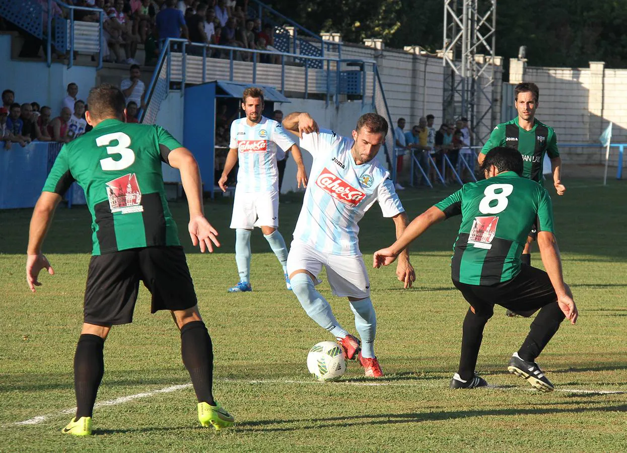 Chema Martín en uno de los partidos disputados en La Isla