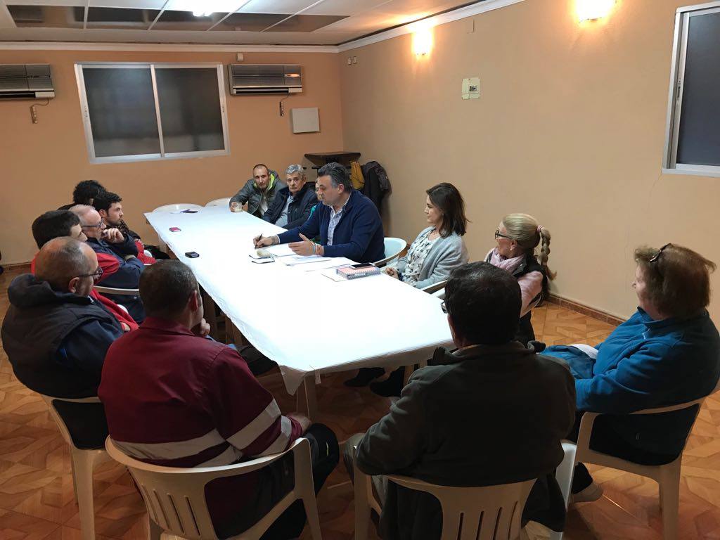 Reunión del alcalde con los empresarios de Coria y comarca