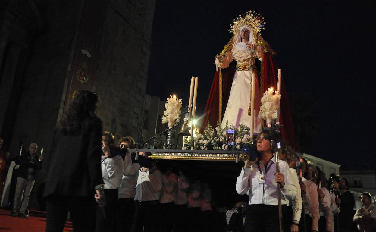 La Virgen de la Merced durante su primera estación procesional en 2019. 