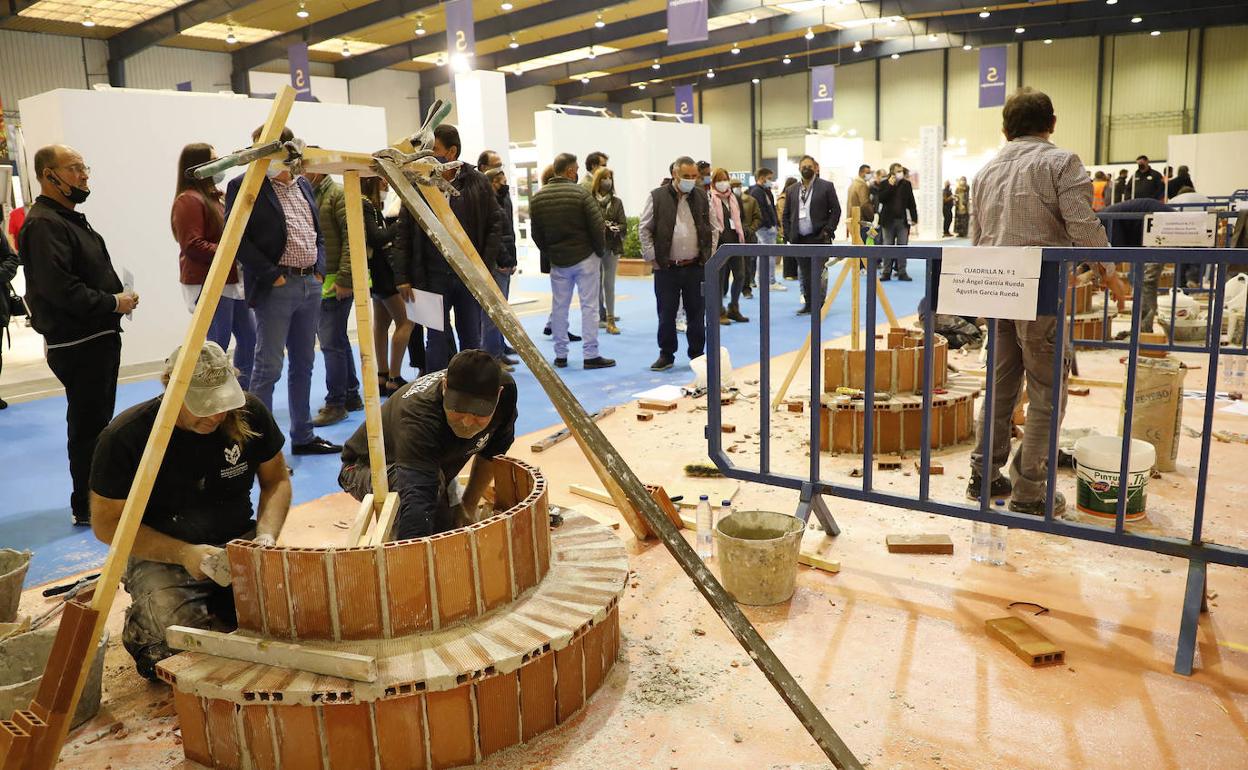 Concurso de albañilería celebrado hoy en Feval. 
