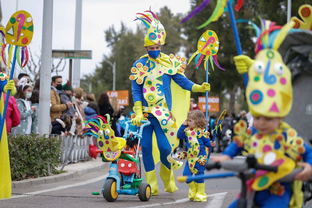 El mensaje de 'No a la guerra' estuvo presente en muchas de las comparsas. 