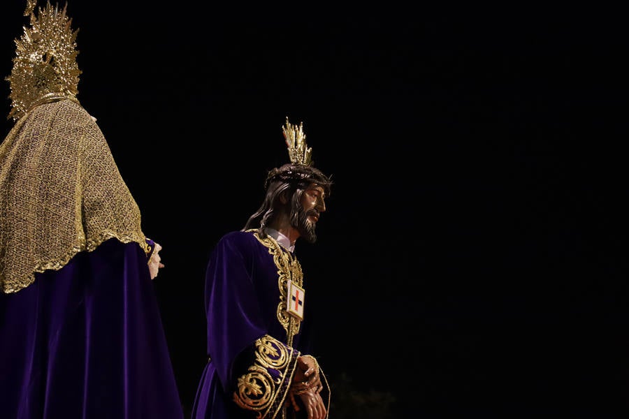 El Medinaceli y la Merced congregaron a muchos en la plaza de España.