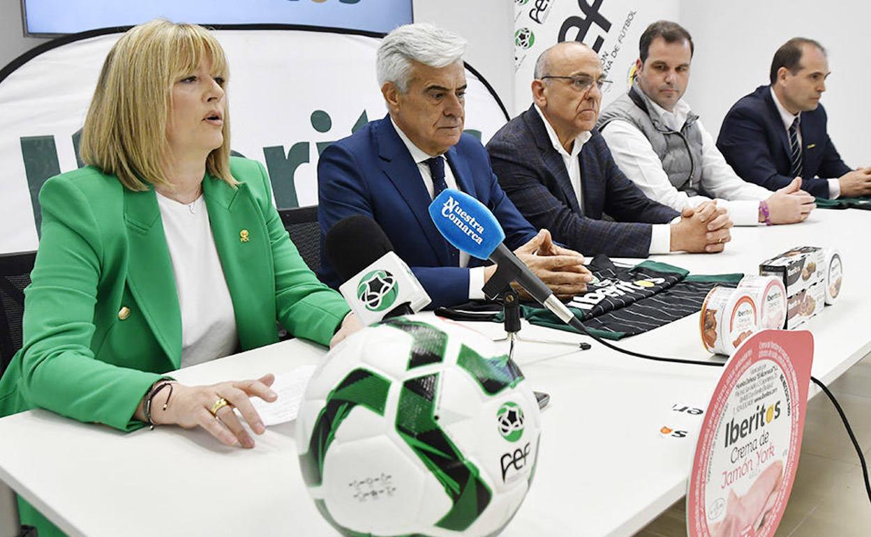 Presentación de la renovación del convenio. 
