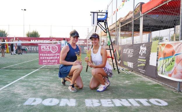 vValentina Ryse y Emilie Lindh, ganadoras del dobles en Don Benito. 