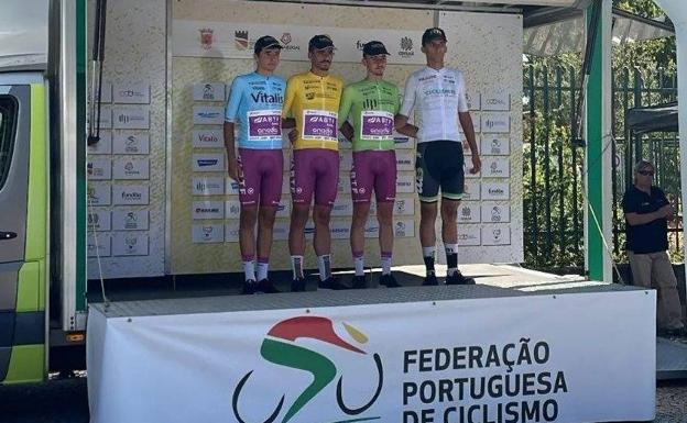 Maillot blanco para Pablo Lospitao en la 'Volta a Portugal de Juniores'