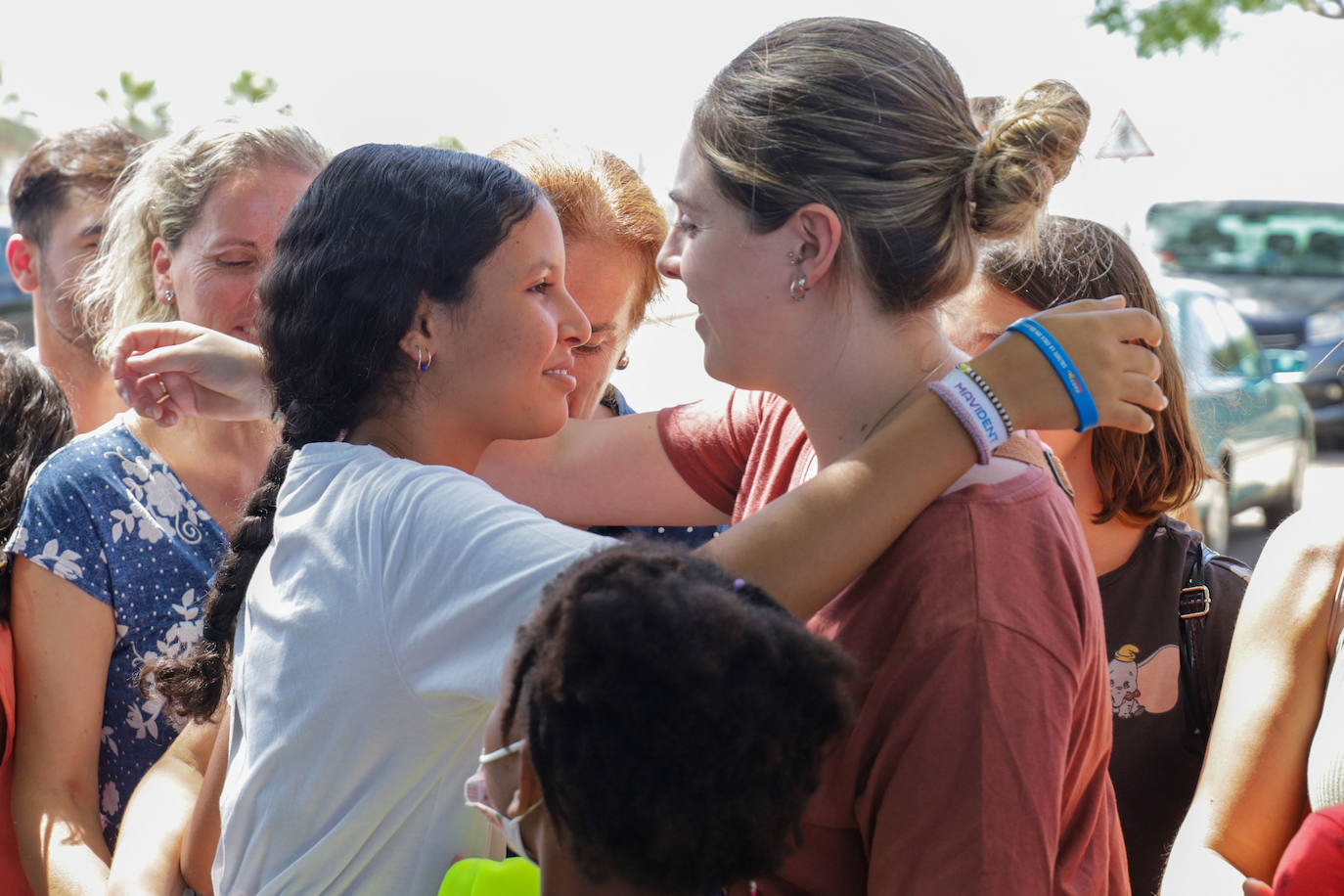 Despedida de los pequeños y sus familias en Don Benito.