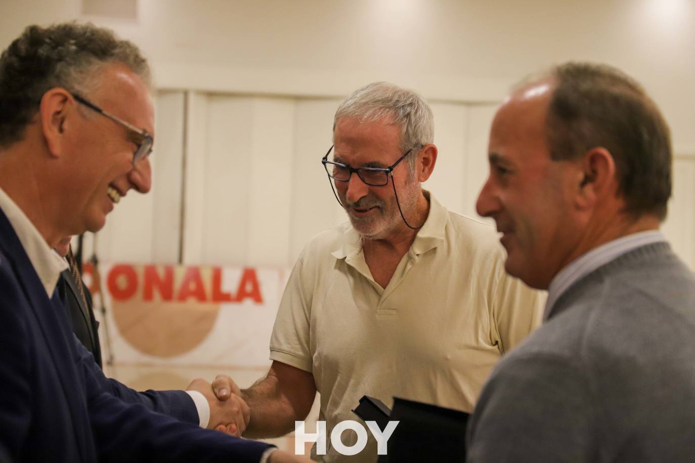 Los protagonistas fueron los donantes de sangre que recibieron distinciones por sus numerosas aportaciones. 